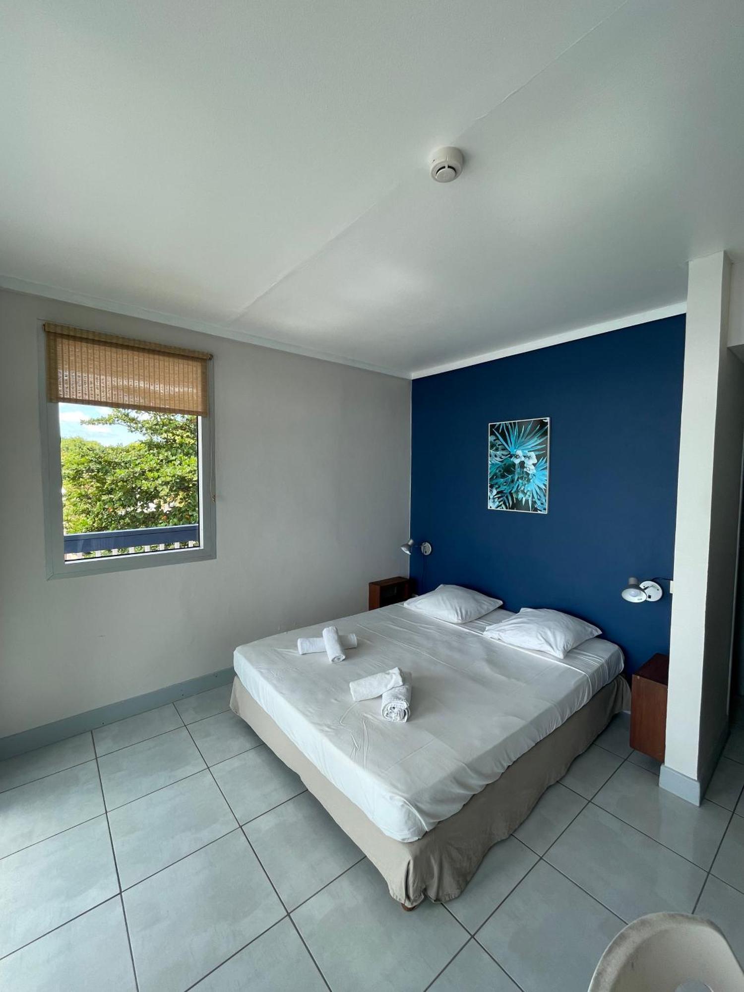 Hotel-Restaurant La Dunette Sainte-Anne Ngoại thất bức ảnh